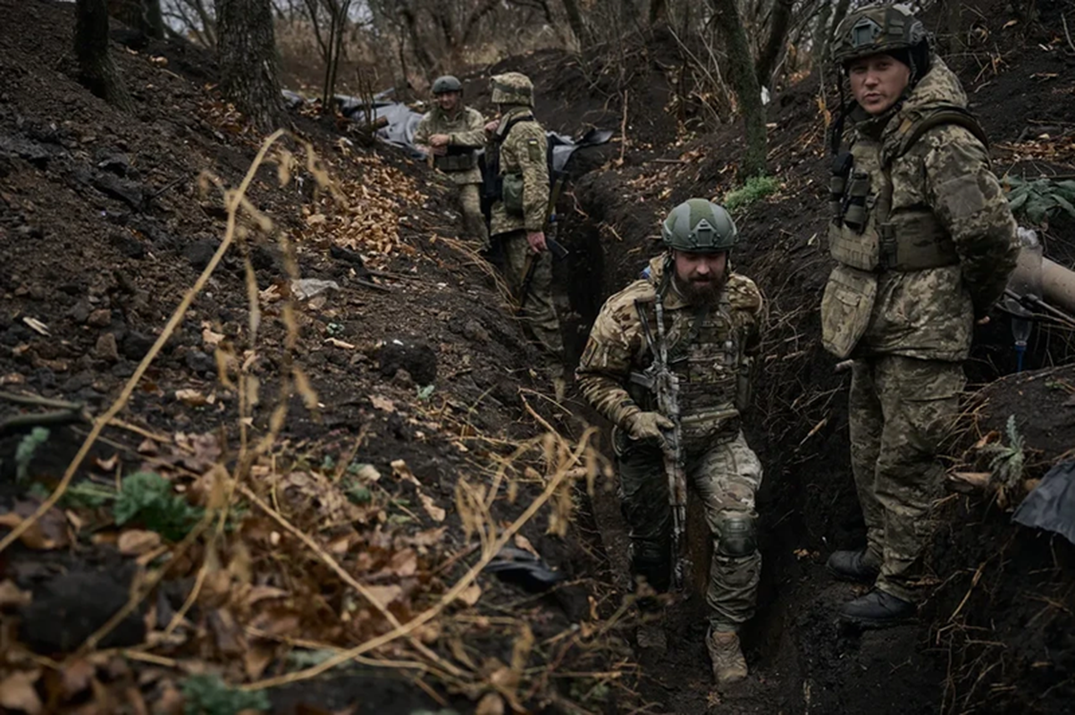 Ukraine gap nguy o Kursk, Nga tan cong 20 ngoi lang trong 1 ngay-Hinh-5