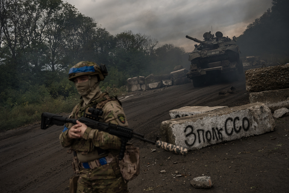 WSJ: Ukraine chi can mac 1 sai lam, Chasov Yar se that thu-Hinh-10