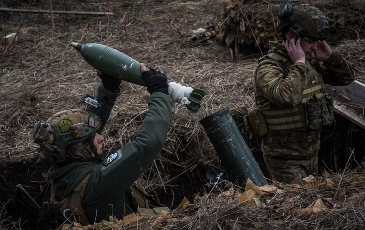 Nga tan cong chop nhoang vao Kursk, quan Ukraine bi bao vay trong dem-Hinh-12