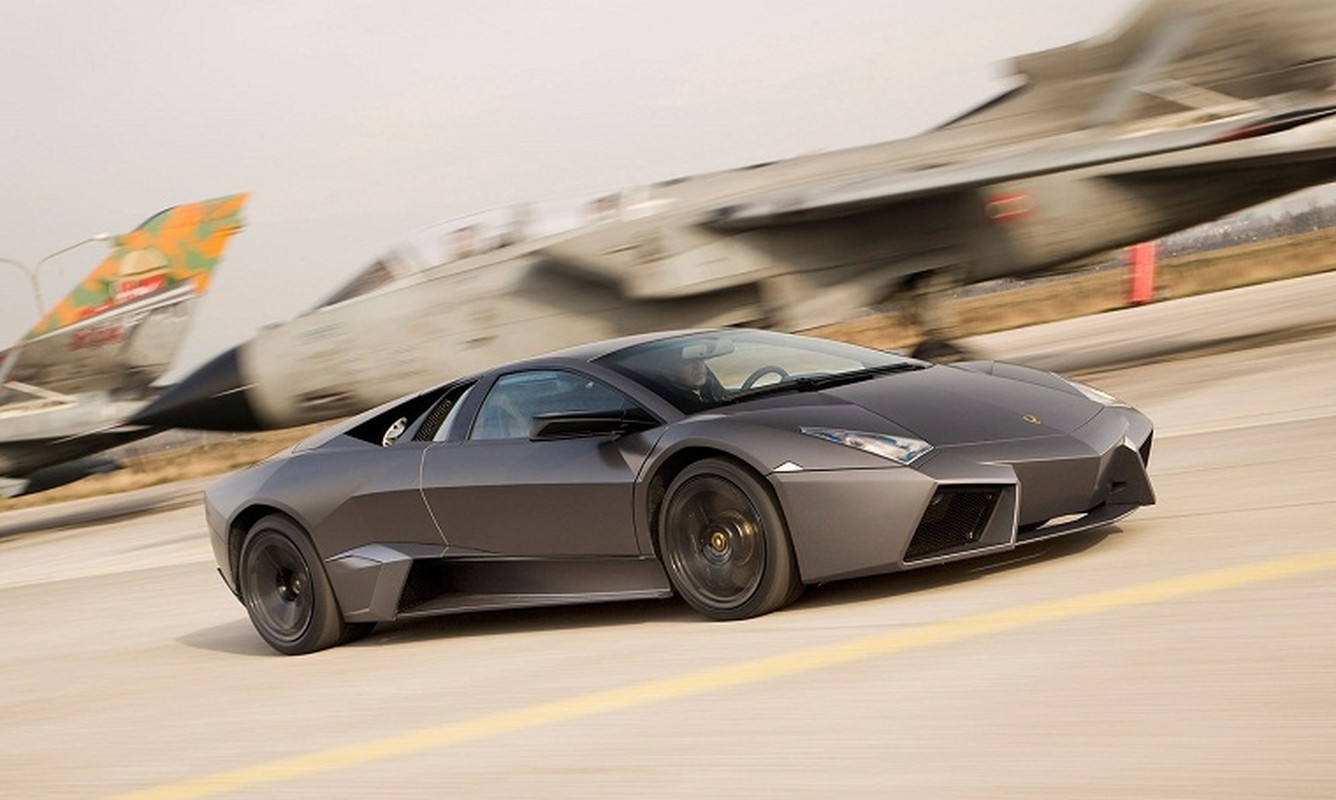 Top 10 “manh thu” cua Lamborghini luon hot moi thoi dai-Hinh-10