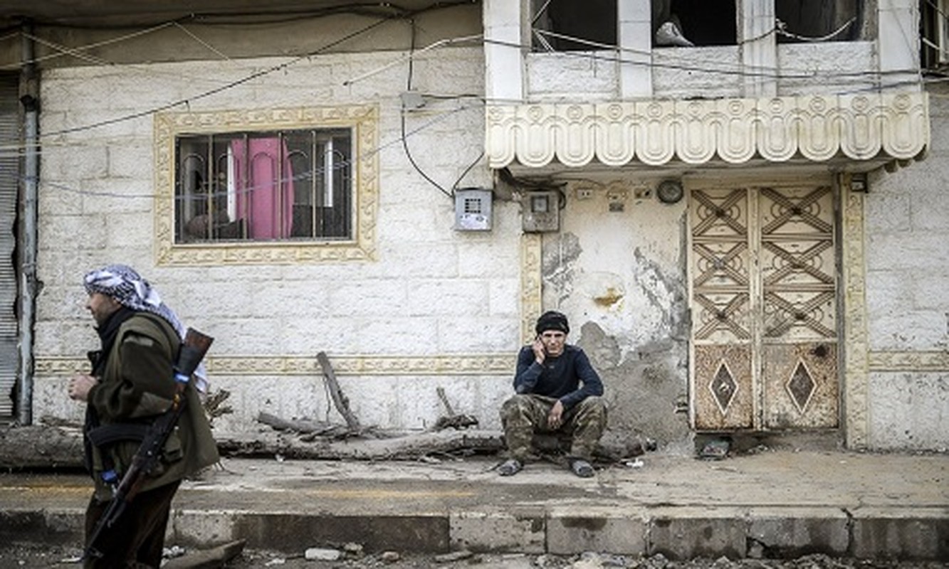 Tang thuong thanh pho Kobane, Iraq sau giao tranh-Hinh-13