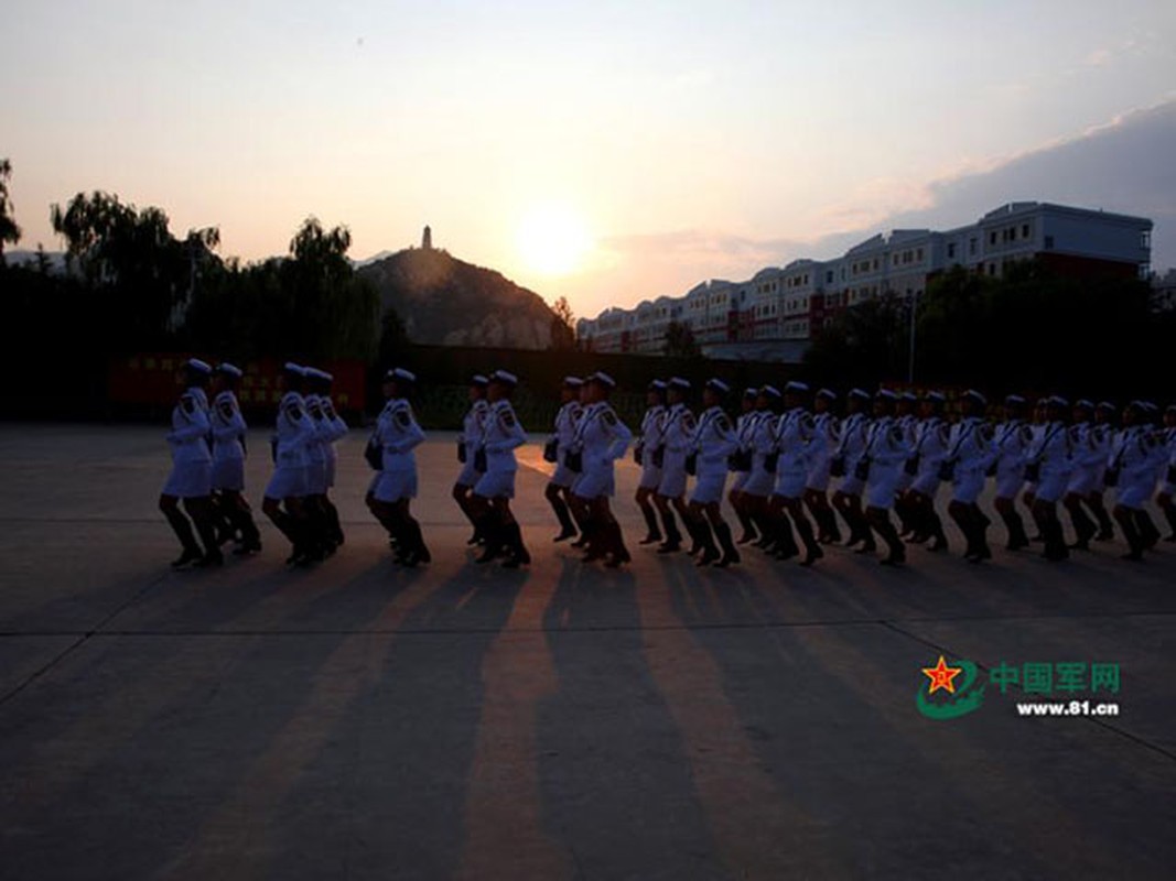 Ngam dan “chan dai” tham gia dieu binh cua Trung Quoc-Hinh-8