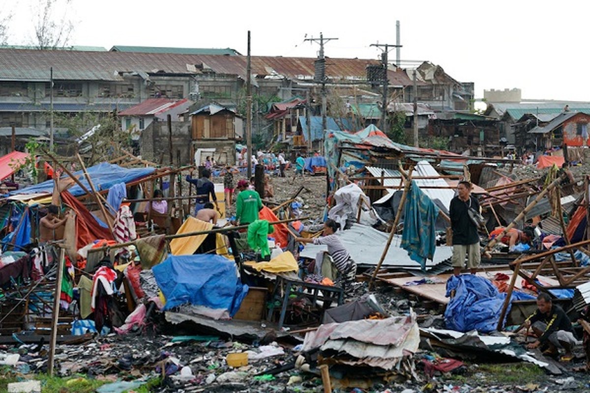 Khung canh hoang tan nhu ngay tan the tai Philippines sau sieu bao Rai-Hinh-4