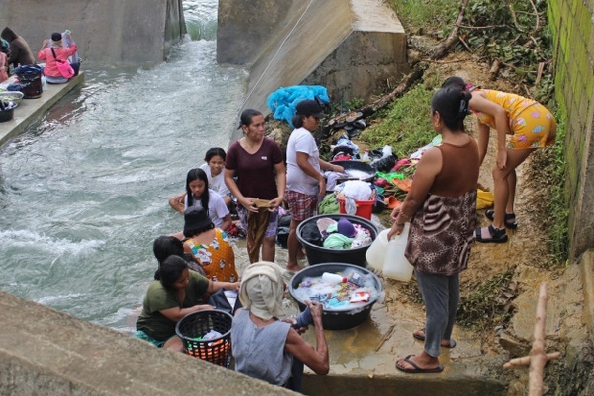 Khung canh hoang tan nhu ngay tan the tai Philippines sau sieu bao Rai-Hinh-9