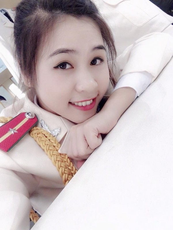 Ve dep cua hot girl Hoc vien Canh sat nhan dan-Hinh-2