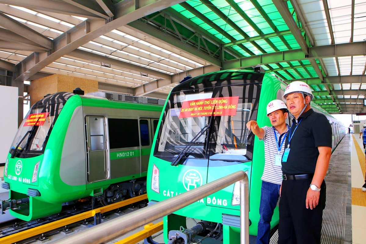 “Muc so thi” tau dien tren cao dau tien cua Ha Noi-Hinh-15