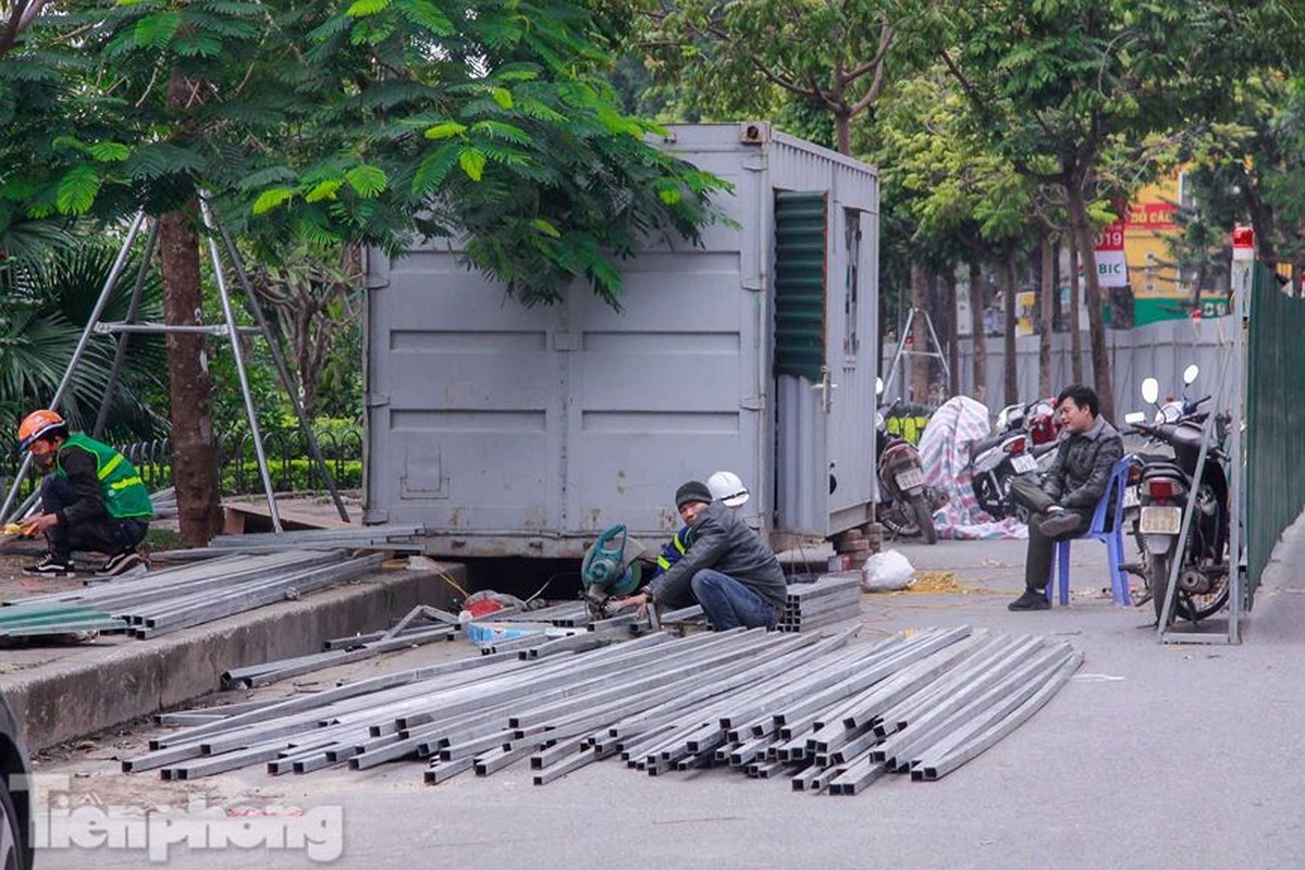 Ha Noi xen via he, ha gan 500 cay xanh de mo rong duong Lang-Hinh-6