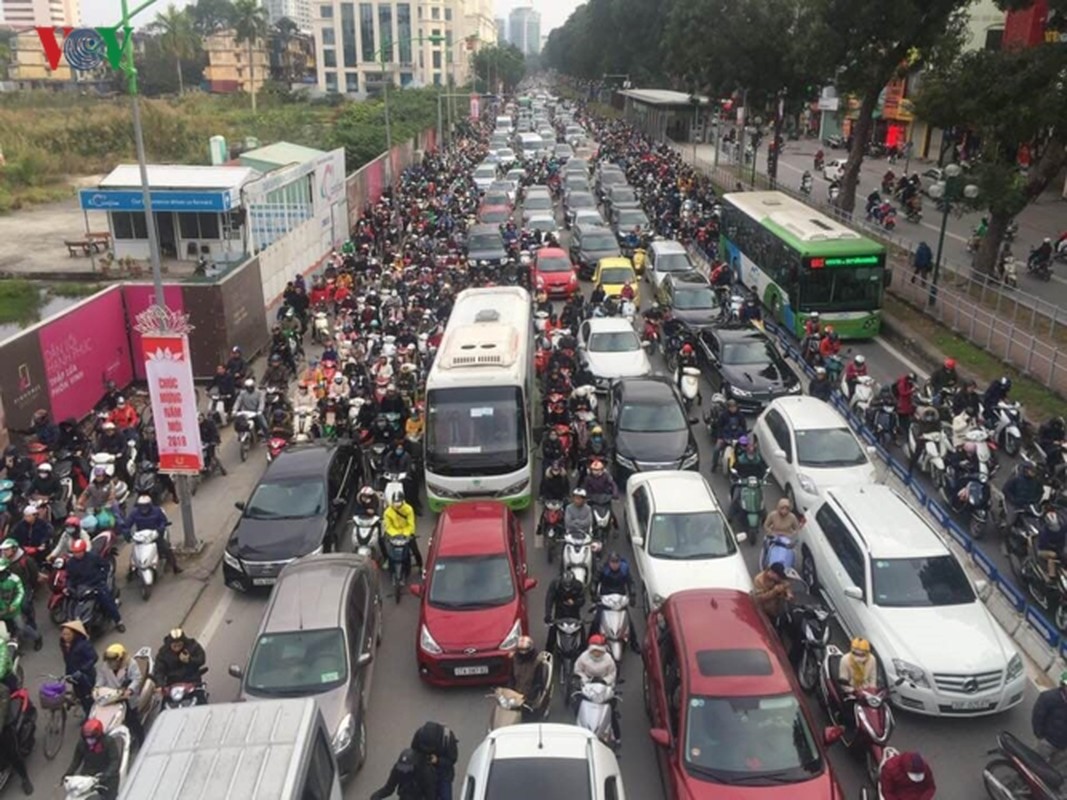 Anh: Ha Noi un tac trong ngay di lam dau tien nam 2019-Hinh-11