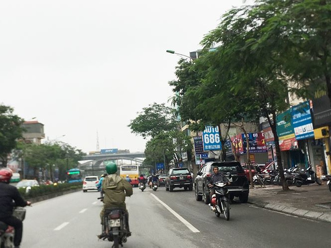 Ha Noi: Quan Long Bien ton kem lap camera de lam... mau?-Hinh-8