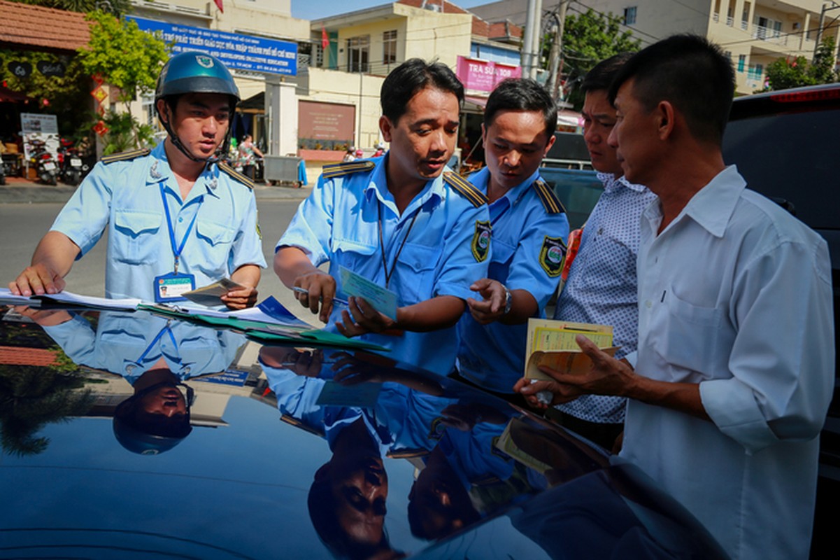 Xem lai chien dich doi lai via he cua ong Doan Ngoc Hai vua viet don xin nghi viec-Hinh-16