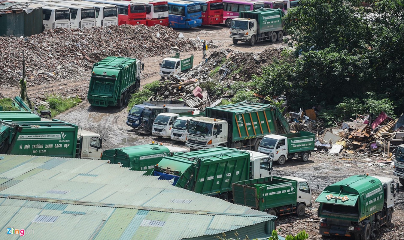 Nui rac un u boc mui nong nac tren duong pho Ha Noi-Hinh-10