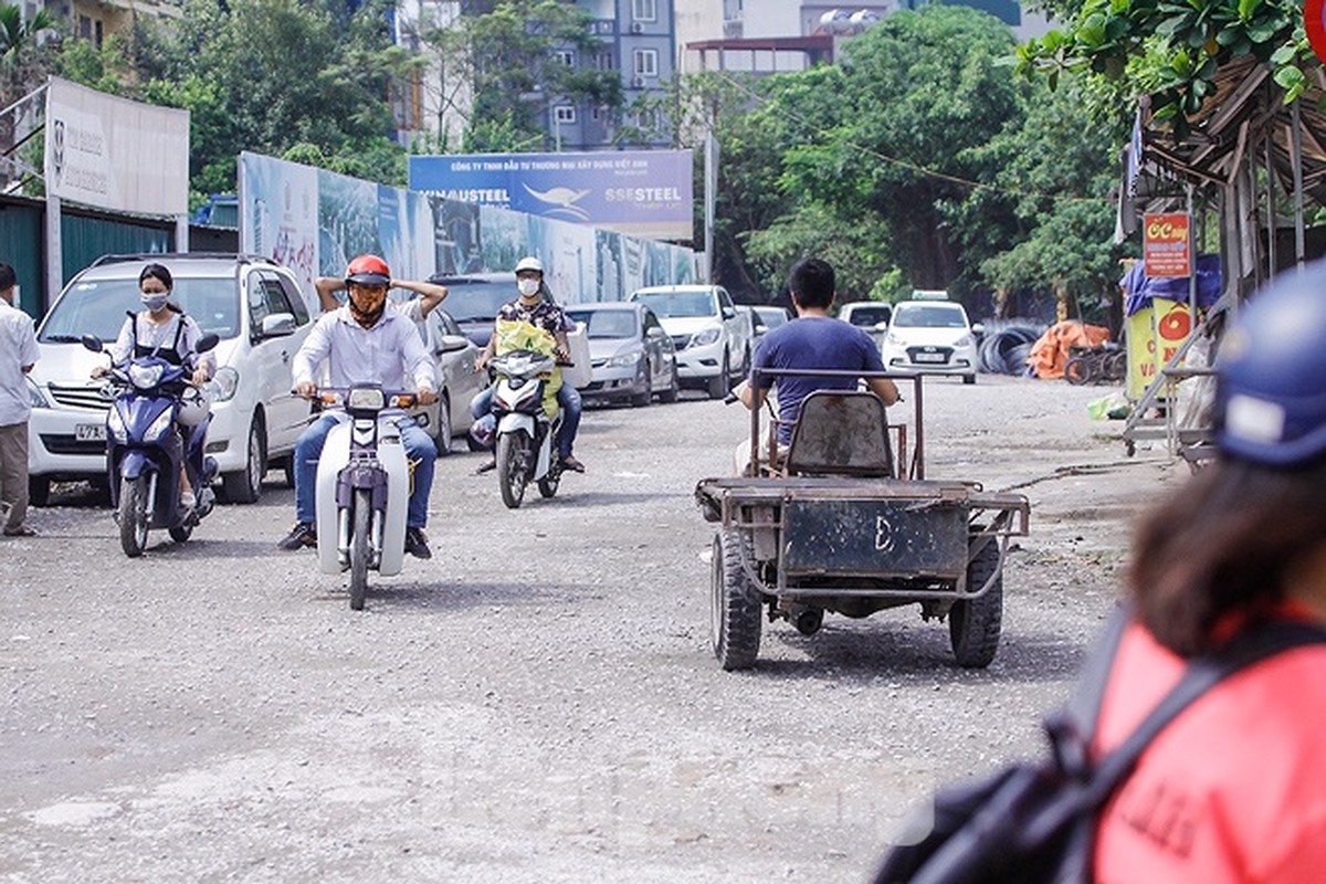 Toan canh tuyen duong tram ty Ha Noi dang trien khai sau 15 nam 'dap chieu'-Hinh-9