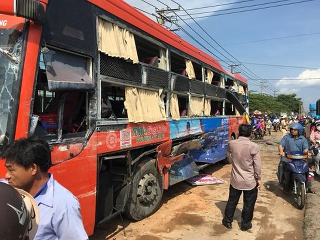 Loat tai nan nha xe Phuong Trang, khach so mat via-Hinh-9