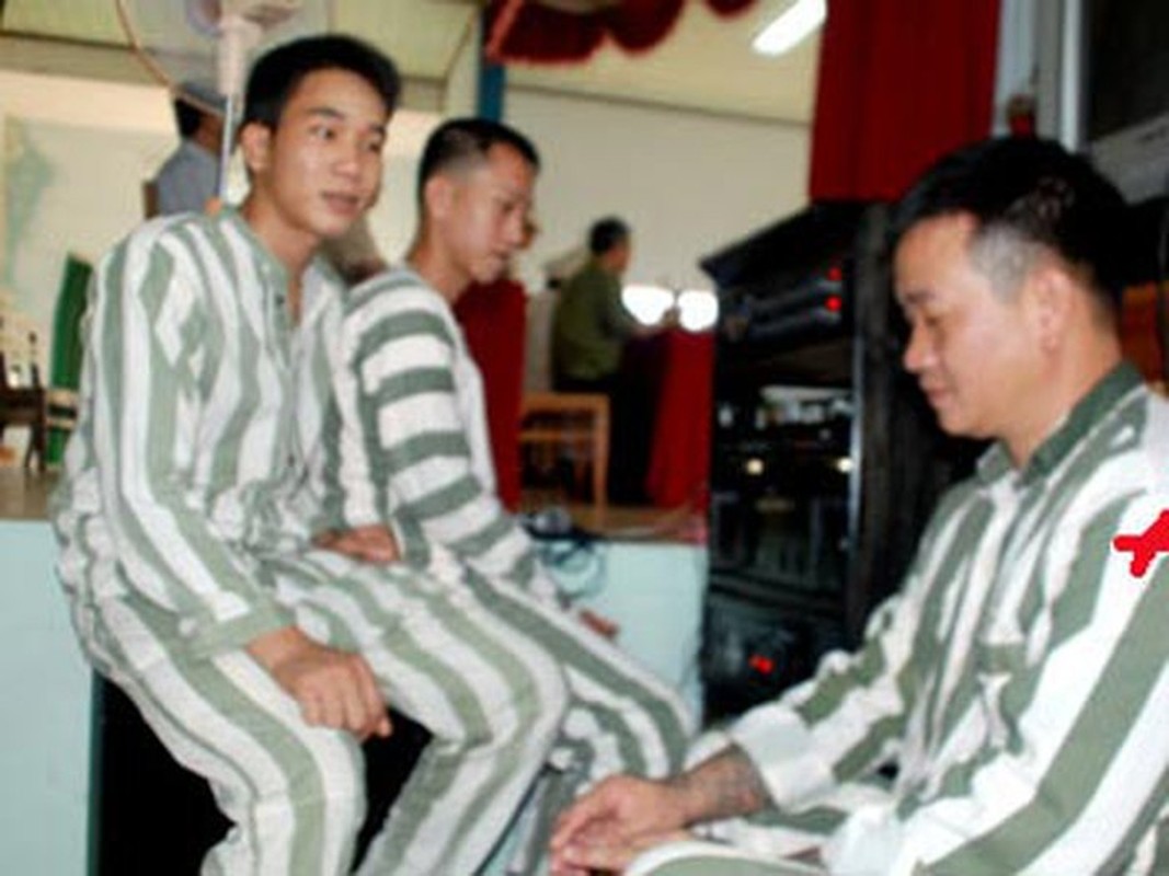 Xem lai vu nu trum giang ho Dung Ha bi thanh toan qua anh-Hinh-15