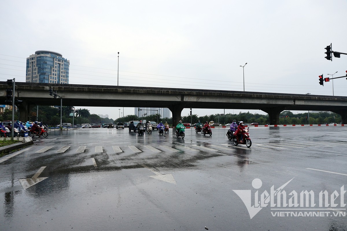 Nguoi Ha Noi di lam ngay dau tuan trong mua ret-Hinh-6