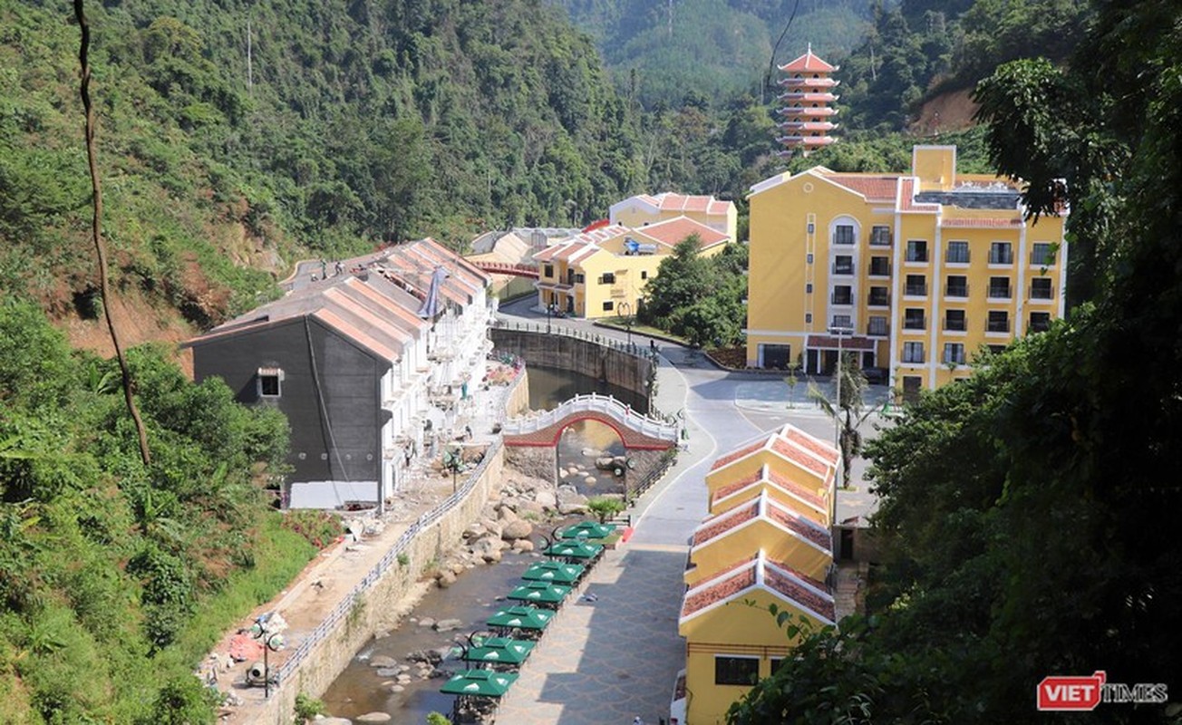 Quang Nam: Tuyet tac thien nhien Cong troi Dong Giang ngay xua va bay gio-Hinh-26