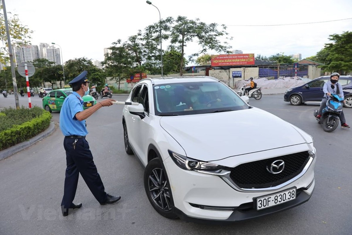 Dan Ha Noi luong cuong vi thi diem phan luong lai mot so duong-Hinh-11