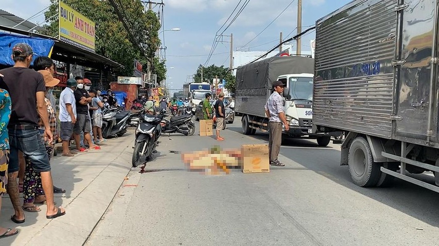 Tin nong 8/11: Giai quyet mau thuan bang dao, 10 thanh nien bi khoi to-Hinh-6