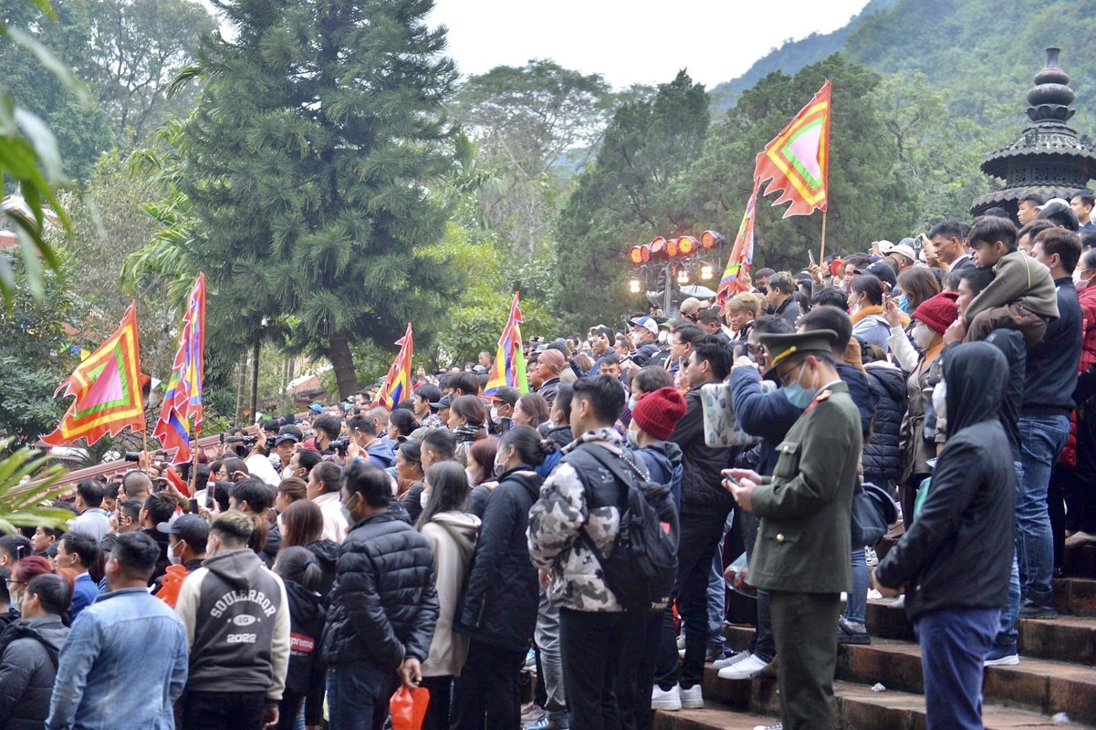 Khai hoi chua Huong: Du doan nam nay du khach dong dot bien-Hinh-7