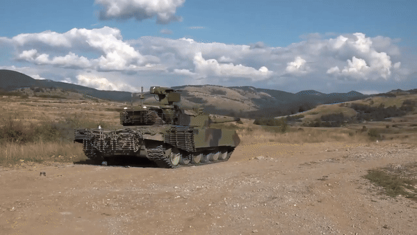 View - 	Xe tăng M 84AC1 được đánh giá mạnh ngang ngửa T 90M