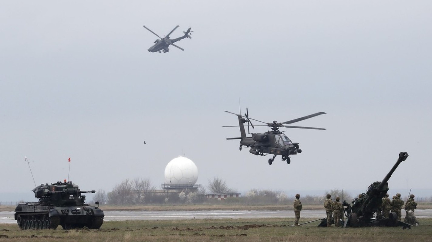 View - 	NATO triển khai căn cứ trọng yếu cách biên giới Nga chỉ 140 km