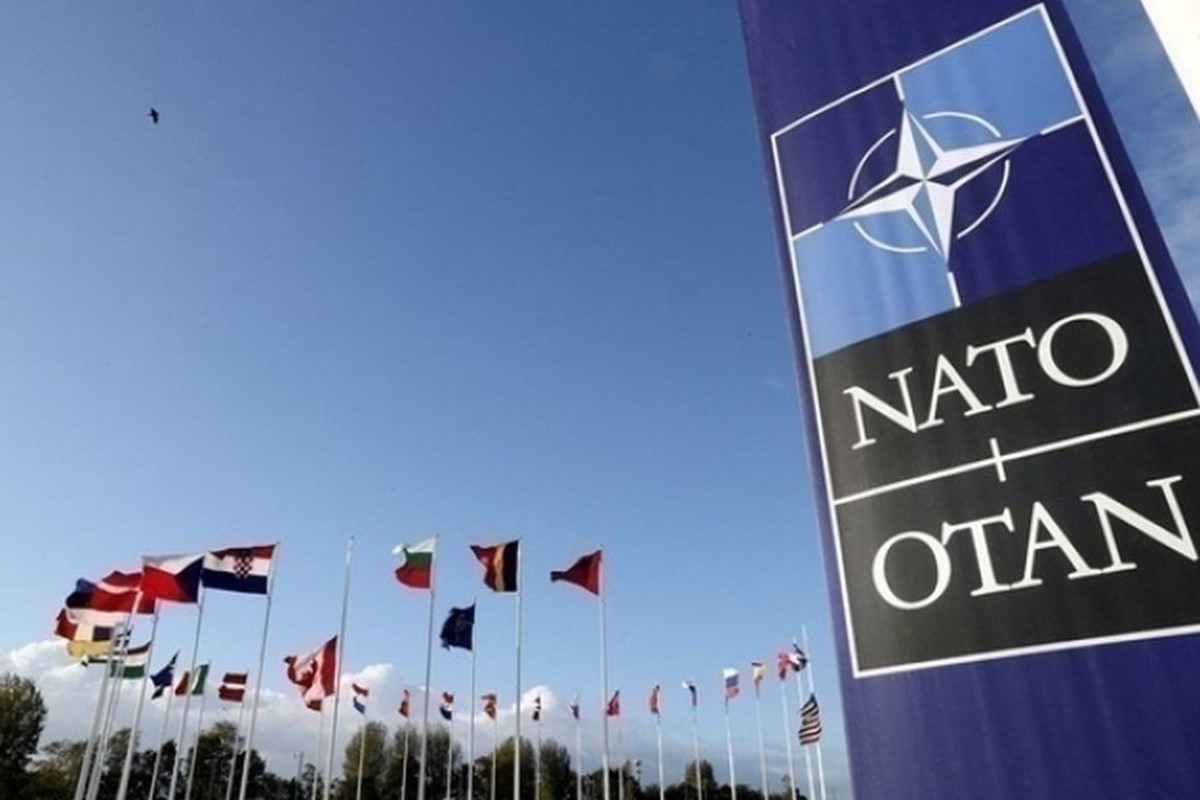 NATO trien khai can cu trong yeu cach bien gioi Nga chi 140 km