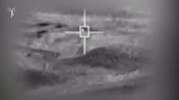 View - 	Loạt UAV cảm tử Iran sử dụng trong đòn tập kích vào Israel