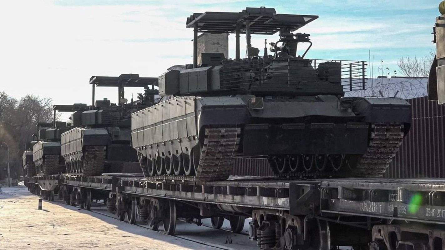 View - 	Tình hình căng thẳng Nga đẩy mạnh chế tạo xe tăng T80BVM 