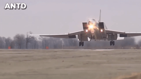 Ukraine cong bo vu khi ban ha oanh tac co Tu-22M3 cua Nga