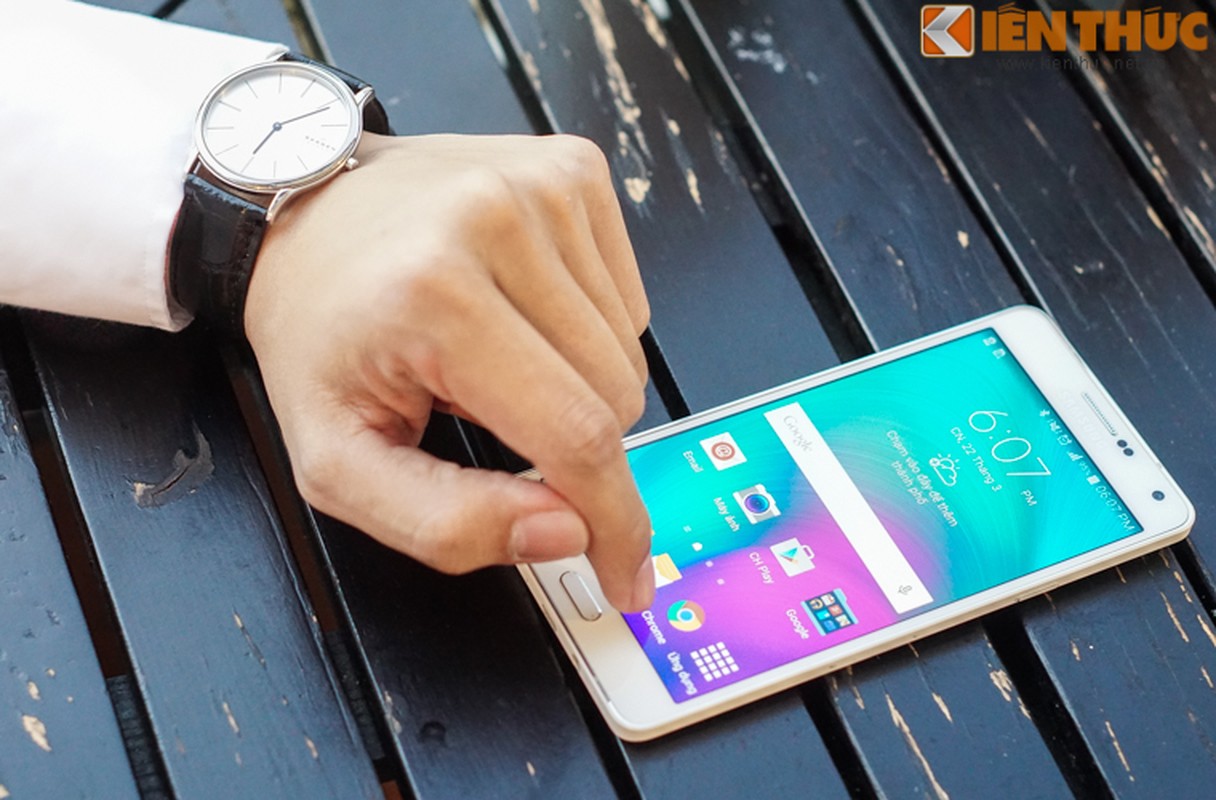 Cap doi hoan hao cung Samsung Galaxy A7 &amp; A5-Hinh-6