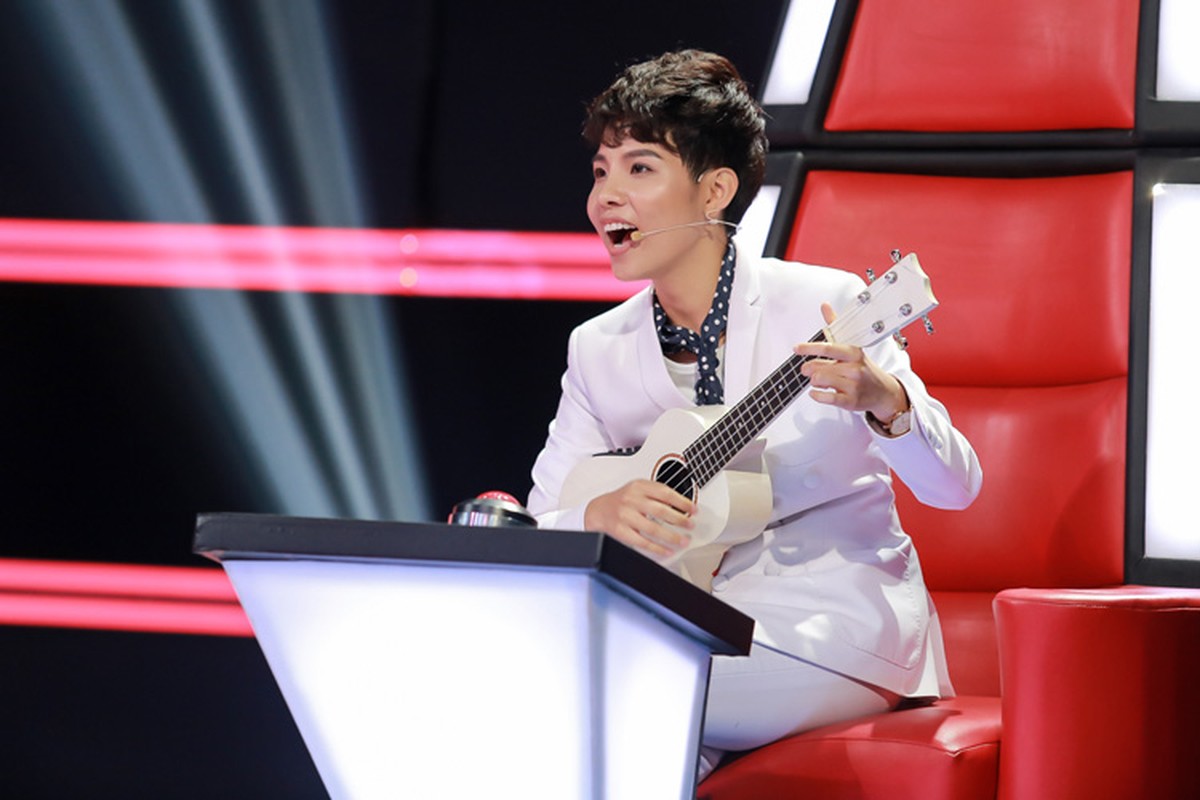 The Voice Kids 2016 Noo Phuoc Thinh ap dao Dong Nhi-Hinh-4