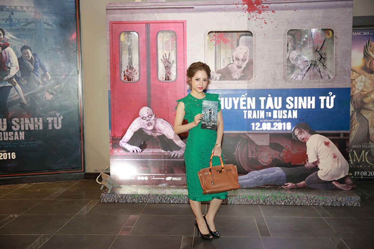 Ly Hai Minh Ha vui ve di xem phim kinh di-Hinh-8