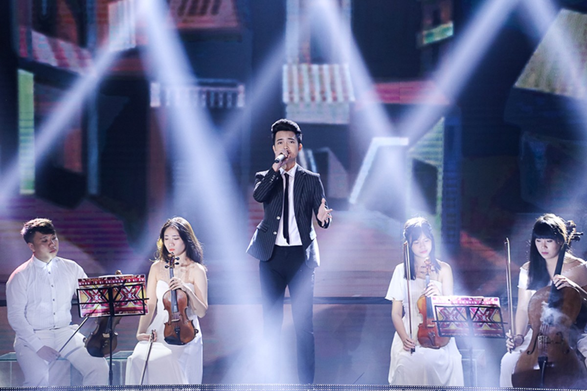 Thi sinh The X-Factor 2016 bat ngo ngat xiu tren san khau-Hinh-10