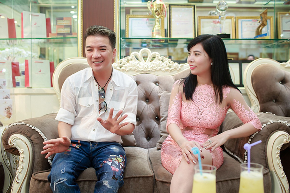 Dam Vinh Hung cham soc dung nhan truoc liveshow 12 ty-Hinh-6