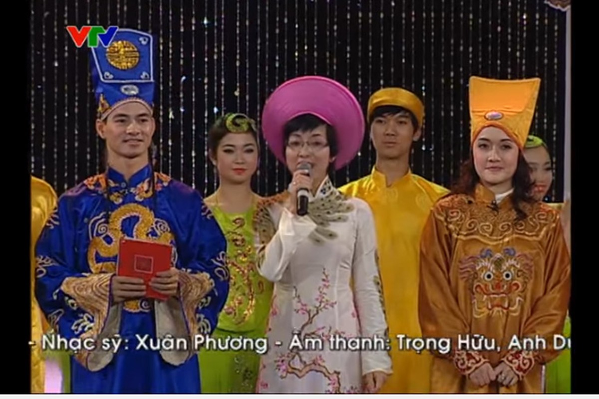 Nhin lai hinh anh MC Thao Van qua cac mua Tao quan-Hinh-8