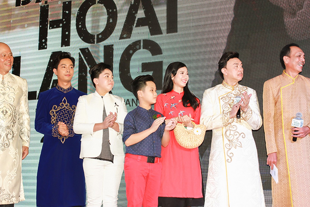 Dan sao “khung” den mung Hoai Linh Quang Dung ra mat phim moi-Hinh-15