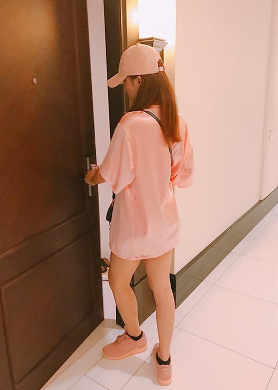 Anh moi nhat cua Huong Giang Idol hau scandal &quot;va mieng&quot;-Hinh-2