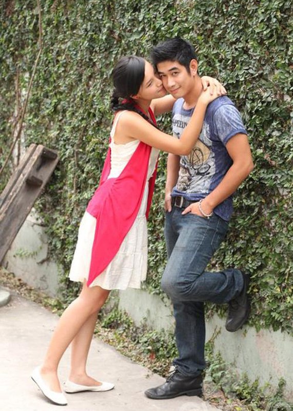 Truoc Huynh Anh, Hoang Oanh tung yeu nguoi nay dam duoi-Hinh-2