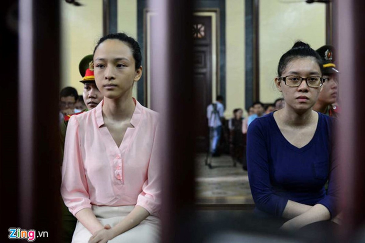 Tu xinh nhu hoa, Hoa hau Phuong Nga tham hai khi vuong scandal-Hinh-11