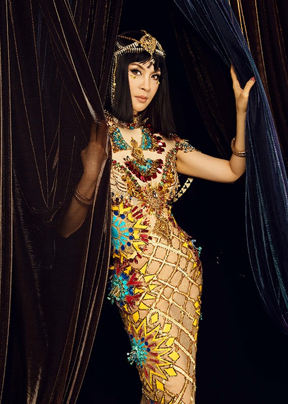 MC Thanh Mai dep kieu ky khi hoa than nu hoang Cleopatra-Hinh-3