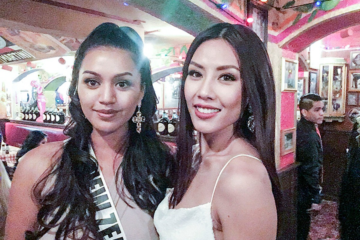 Nguyen Thi Loan mang non la, trong dong den Miss Universe 2017-Hinh-10