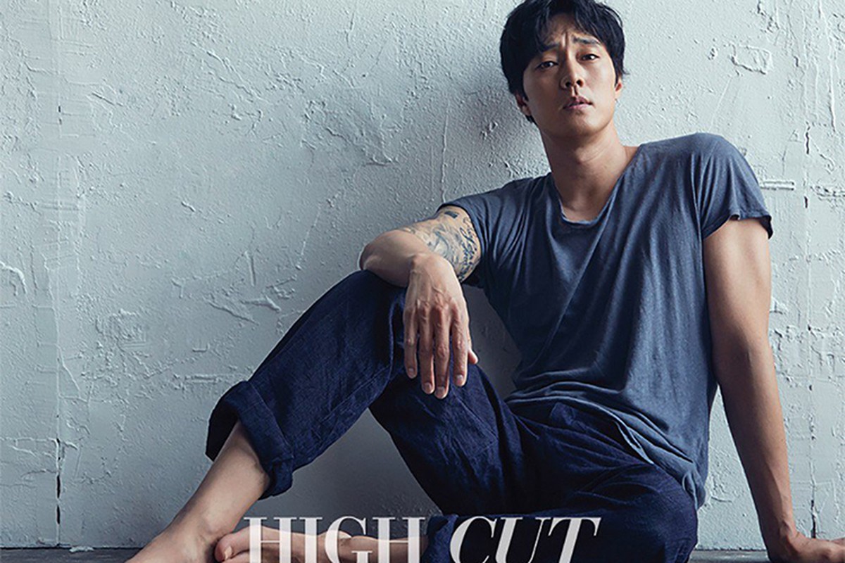 Chan dung ngoi sao “Giay thuy tinh” So Ji Sub vua den VN-Hinh-2