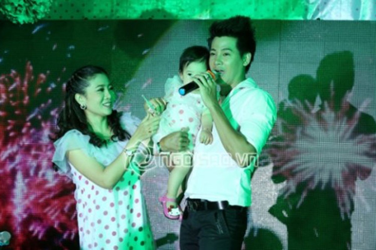 Hinh anh hiem hoi cua Phung Ngoc Huy ben con gai-Hinh-2