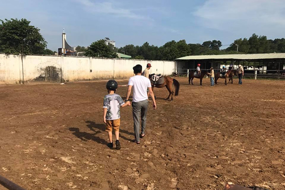 Nhung khoanh khac dang yeu cua Cuong Do la ben con trai-Hinh-7