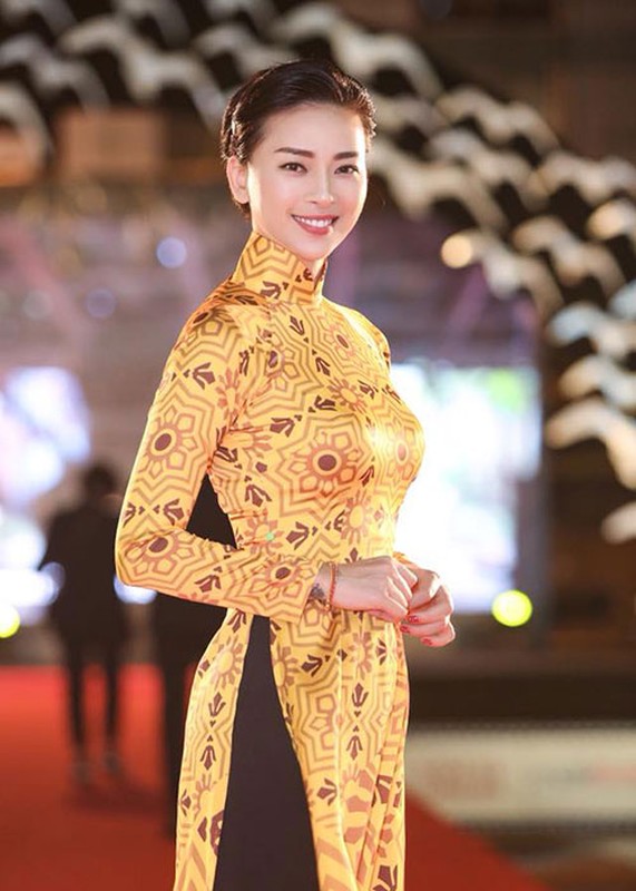 Nhung gai e kin tieng dat gia bac nhat showbiz Viet-Hinh-4