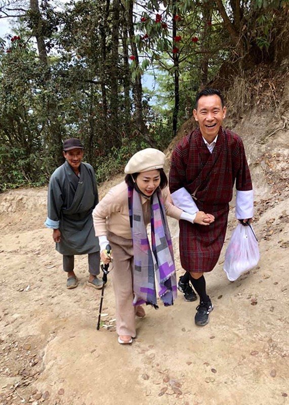 Mai Phuong tuoi tan sau thoi gian bang hoang NS Le Binh qua doi-Hinh-7