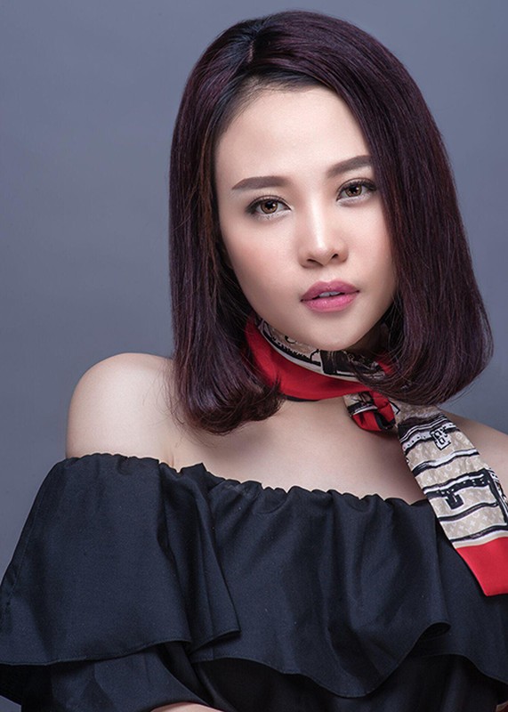 Dam Thu Trang: Tu “gai que” den hon the dai gia pho nui-Hinh-11