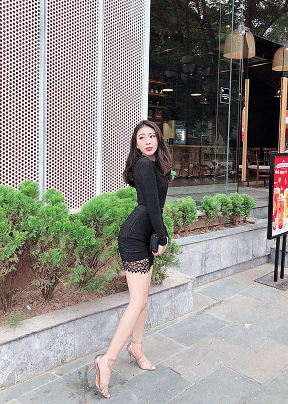 Nhan sac hot girl sa bay tinh Quoc Truong trong “Ve nha di con“-Hinh-14