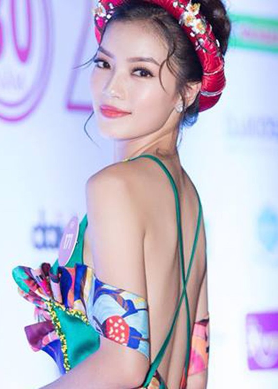 Ve goi cam cua thi sinh Miss World VN tung bi ep lay chong som-Hinh-11