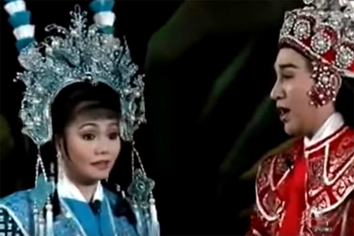 Nhan sac Ngoc Huyen bi “nguoi tinh san khau” Kim Tu Long che khong dep-Hinh-2